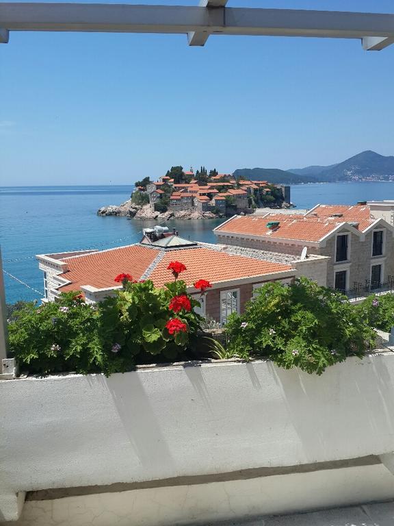 Apartments Anđus Sveti Stefan Ngoại thất bức ảnh