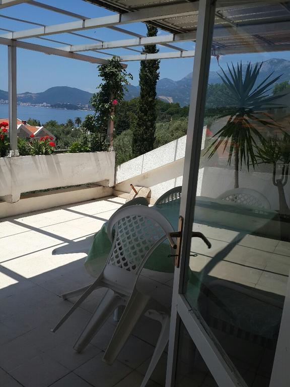 Apartments Anđus Sveti Stefan Ngoại thất bức ảnh