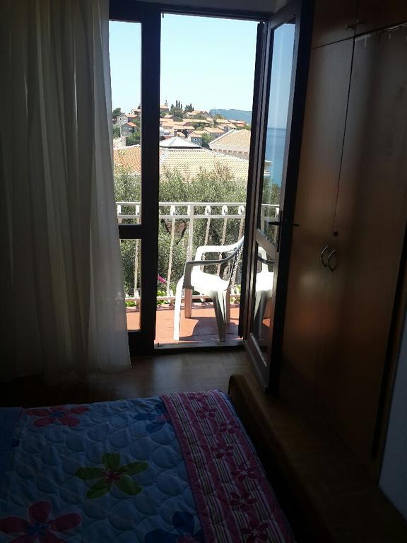 Apartments Anđus Sveti Stefan Ngoại thất bức ảnh