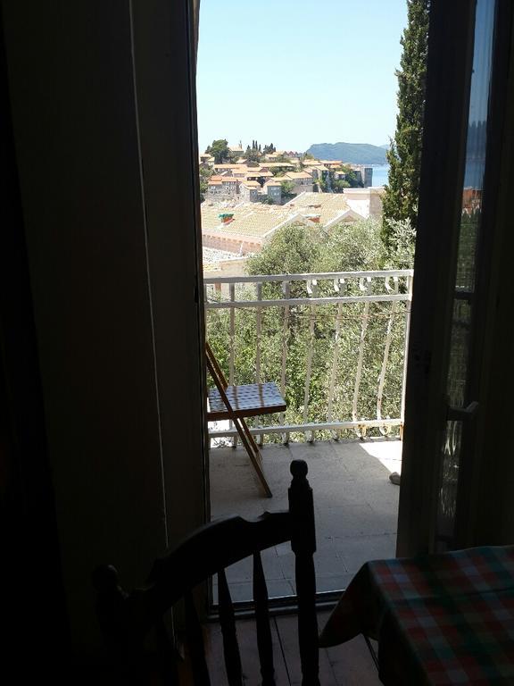 Apartments Anđus Sveti Stefan Ngoại thất bức ảnh